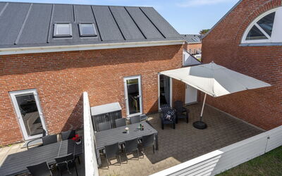 Adils - 2.5Km from the Sea