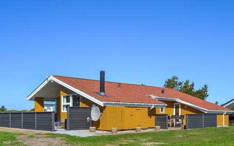 Elsbeth - 500M from the Sea: Thatching, Verblijf, Huis, Dak, Huis, Boerderij, Hut, Landgoed, Dorp