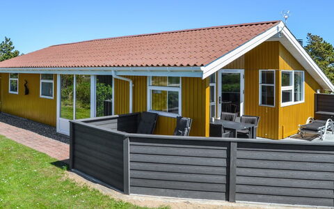 Elsbeth - 500M from the Sea: Thatching, Verblijf, Huis, Dak, Huis, Boerderij, Hut, Landgoed, Dorp