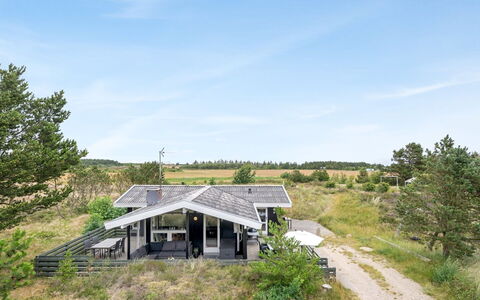 Ruzica - 3.9Km from the Sea: Thatching, Verblijf, Huis, Dak, Huis, Boerderij, Hut, Landgoed, Dorp