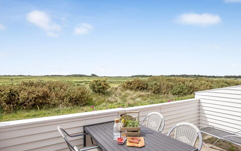 Drita - 2.3Km from the Sea: Verblijf, Huis, Huis, Dak, Veranda, Landgoed, Siding, Garden Gebouwen, Boerderij, Werf