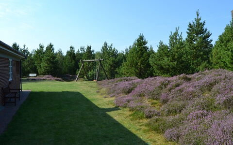 Angret - 3.5Km from the Sea: Gras, Huis, Dak, Huis, Verblijf, Struik, Land Lot, Landelijk Gebied, Boerderij, Groundcover