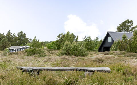 Andriette - 4.5Km from the Sea: Struik, Stedelijk Ontwerp, Groundcover, Steen, Appartement, Landgoed, Metselwerk, Balkon, Landscaping
