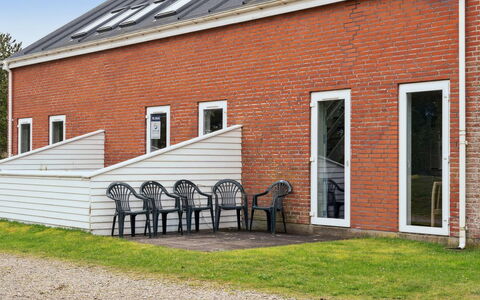 Aldora - 2.3Km from the Sea: Thatching, Verblijf, Huis, Dak, Huis, Boerderij, Hut, Landgoed, Dorp