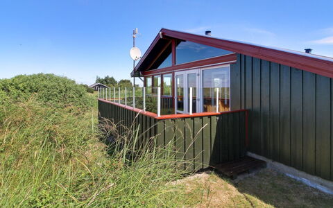 Zekine - 2.5Km from the Sea: Verblijf, Huis, Huis, Dak, Veranda, Landgoed, Siding, Garden Gebouwen, Boerderij, Werf