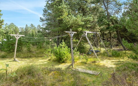 Benedikta - 2.4Km from the Sea: Dak, Huis, Woongebied, Huis, Landgoed, Verblijf, Ontwerp