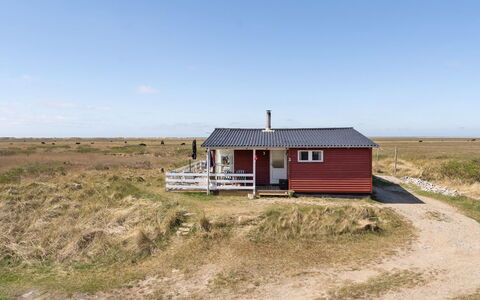 Blomma - 350M from the Sea: Dak, Land Lot, Verblijf, Huis, Landelijk Gebied, Schuur, Siding, Garden Gebouwen, Blokhut, Hut