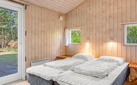 Guthmund - 1Km from the Sea: Appartement, Schaduw, Balkon, Stoel, Hek, Buitenmeubels, Aluminium, Kunstgras
