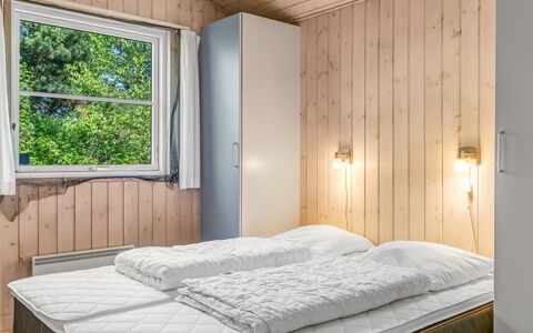 Guthmund - 1Km from the Sea: Appartement, Schaduw, Balkon, Stoel, Hek, Buitenmeubels, Aluminium, Kunstgras