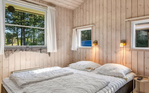 Guthmund - 1Km from the Sea: Appartement, Schaduw, Balkon, Stoel, Hek, Buitenmeubels, Aluminium, Kunstgras