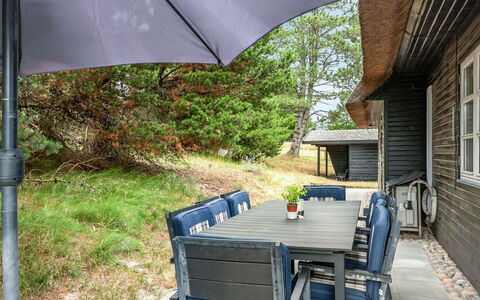 Risto - 2.3Km from the Sea: Huis, Dak, Huis, Verblijf, Schuur, Garden Gebouwen, Siding, Werf, Blokhut, Hut