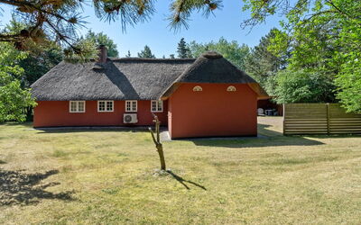 Gudmund - 3.9Km from the Sea
