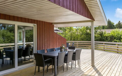 Reidar - 1Km from the Sea: Struik, Stedelijk Ontwerp, Groundcover, Steen, Appartement, Landgoed, Metselwerk, Balkon, Landscaping