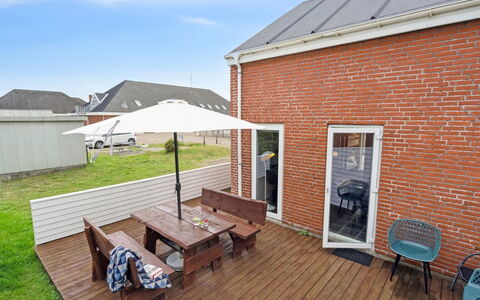 Edly - 2.3Km from the Sea: Huis, Dak, Huis, Verblijf, Schuur, Garden Gebouwen, Siding, Werf, Blokhut, Hut
