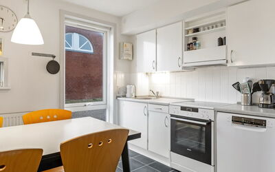 Edly - 2.3Km from the Sea