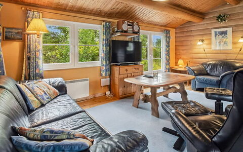 Thorbergh - 2Km from the Sea: Hout, Huis, Huis, Verblijf, Blokhut, Plafond, Winter, Hardwood, Woonkamer, Timmerhout
