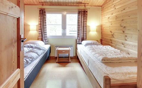 Thorbergh - 2Km from the Sea: Hout, Interieur Ontwerp, Meubilair, Bed, Slaapkamer, Kamer, Verdieping, Plafond, Bedding, Beits