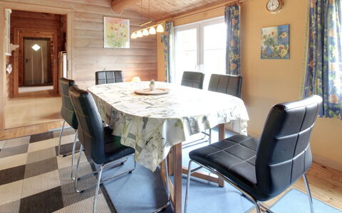 Thorbergh - 2Km from the Sea: Plantengemeenschap, Zonlicht, Kruidachtige Plant, Tuin, Plantage, Landbouw, Boerderij