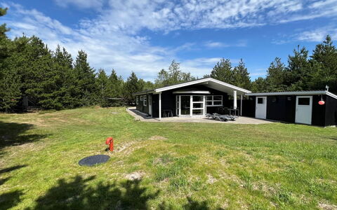 Bogatin - 1Km from the Sea: Huis, Verblijf, Landgoed, Gazon, Oprit, Garden Gebouwen