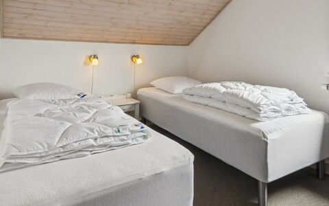 Femja - 2.3Km from the Sea: Bed, Slaapkamer, Laken, Bedding, Hout, Plafond, Interieur Ontwerp, Verdieping, Linens, Bed Frame