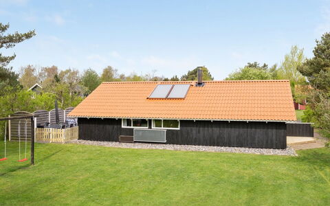 Hithin - 800M from the Sea: Dak, Huis, Huis, Verblijf, Siding, Landgoed, Oprit, Garden Gebouwen, Werf, Schuur