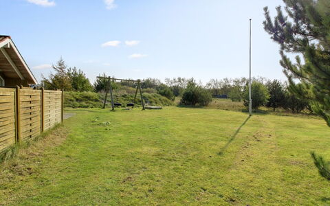 Eline - 1.5Km from the Sea: Gras, Plain, Land Lot, Grasland, Gazon, Tuin, Pasture, Weide, Werf
