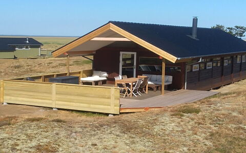 Krak - 1Km from the Sea: Dak, Land Lot, Verblijf, Huis, Landelijk Gebied, Schuur, Siding, Garden Gebouwen, Blokhut, Hut