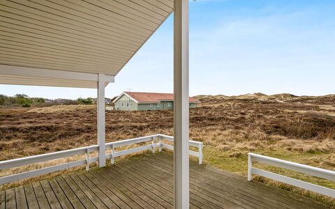 Ferdine - 1.5Km from the Sea: Hout, Hardwood, Plank, Veranda, Beits, Dek, Outdoor Structuur, Houten Vloer, Daylighting
