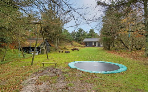 France - 1.1Km from the Sea: Dak, Land Lot, Verblijf, Huis, Landelijk Gebied, Schuur, Siding, Garden Gebouwen, Blokhut, Hut