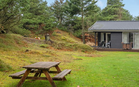 France - 1.1Km from the Sea: Dak, Land Lot, Verblijf, Huis, Landelijk Gebied, Schuur, Siding, Garden Gebouwen, Blokhut, Hut