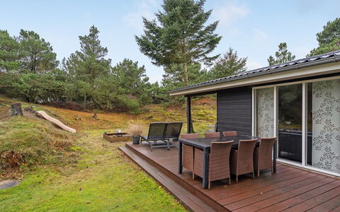 France - 1.1Km from the Sea: Dak, Land Lot, Verblijf, Huis, Landelijk Gebied, Schuur, Siding, Garden Gebouwen, Blokhut, Hut