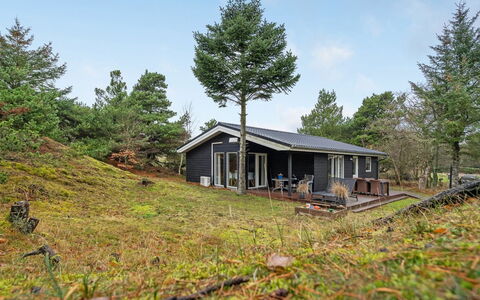 France - 1.1Km from the Sea: Dak, Land Lot, Verblijf, Huis, Landelijk Gebied, Schuur, Siding, Garden Gebouwen, Blokhut, Hut