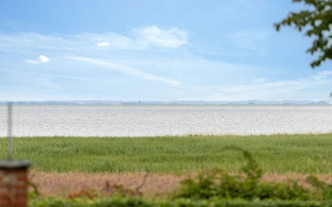 Christiern - 4.5Km from the Sea: Verblijf, Huis, Huis, Dak, Veranda, Landgoed, Siding, Garden Gebouwen, Boerderij, Werf