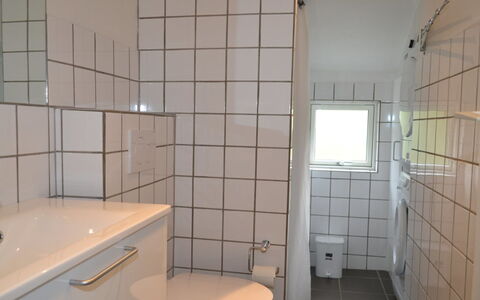 Thera - 2.8Km from the Sea: Muur, Loodgieterswerkinrichting, Flooring, Verdieping, Interieur Ontwerp, Badkamer, Loodgieter, Tegel, Wastafel, Kraan