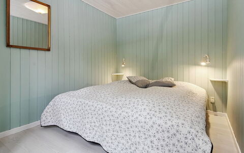 Epiphania - 900M from the Sea: Meubilair, Buitenmeubels, Tableware, Tafel, Drinkware, Stoel, Buitentafel, Voedsel, Fles