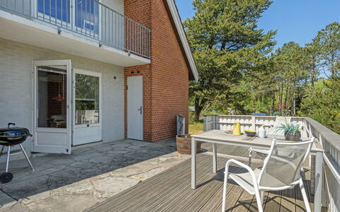 Ridir - 3.5Km from the Sea: Dak, Verblijf, Huis, Schaduw, Siding, Boerderij, Veranda, Outdoor Structuur, Garden Gebouwen