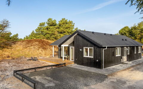 Nanouk - 500M from the Sea: Huis, Dak, Huis, Verblijf, Schuur, Garden Gebouwen, Siding, Werf, Blokhut, Hut