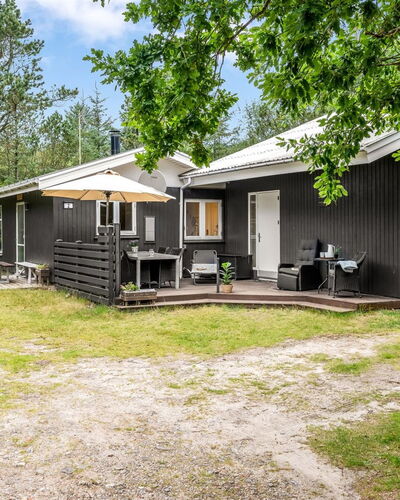 Andresine - 900M from the Sea