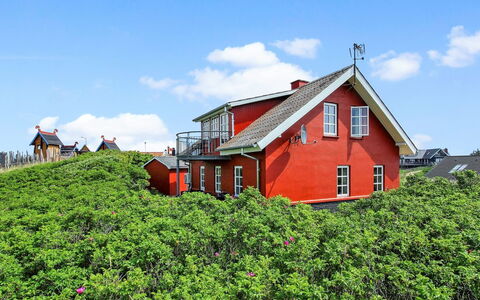 Karla - 100M from the Sea: Verblijf, Schuur, Hut, Boerderij, Prairie, Keet, Schuur, Blokhut, Garden Gebouwen