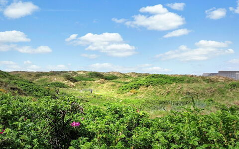 Karla - 100M from the Sea: Verblijf, Schuur, Hut, Boerderij, Prairie, Keet, Schuur, Blokhut, Garden Gebouwen