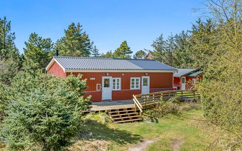Ruven - 500M from the Sea: Dak, Land Lot, Verblijf, Huis, Landelijk Gebied, Schuur, Siding, Garden Gebouwen, Blokhut, Hut