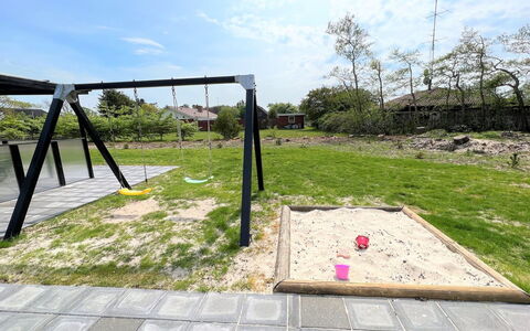 Alfrida - 1.5Km from the Sea: Dak, Land Lot, Verblijf, Huis, Landelijk Gebied, Schuur, Siding, Garden Gebouwen, Blokhut, Hut