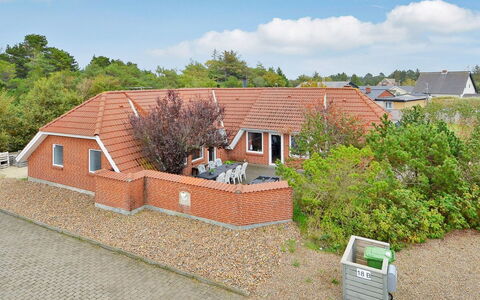 Partenij - 1Km from the Sea: Thatching, Verblijf, Huis, Dak, Huis, Boerderij, Hut, Landgoed, Dorp