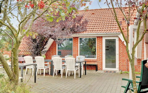 Partenij - 1Km from the Sea: Thatching, Verblijf, Huis, Dak, Huis, Boerderij, Hut, Landgoed, Dorp