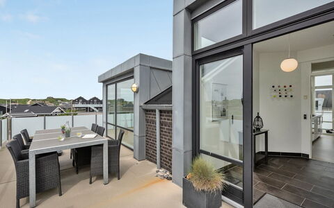 Anneka - 200M from the Sea: Huis, Dak, Huis, Verblijf, Schuur, Garden Gebouwen, Siding, Werf, Blokhut, Hut