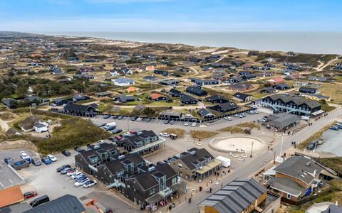 Anneka - 200M from the Sea: Huis, Dak, Huis, Verblijf, Schuur, Garden Gebouwen, Siding, Werf, Blokhut, Hut