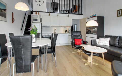 Pavlinka - 200M from the Sea: Meubilair, Interieur Ontwerp, Flooring, Verdieping, Plafond, Bankstel, Woonkamer, Kamer, Stoel, Houten Vloer