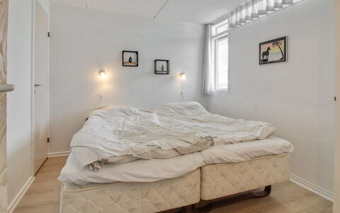 Pavlinka - 200M from the Sea: Meubilair, Muur, Slaapkamer, Bed, Interieur Ontwerp, Hout, Plafond, Verdieping, Flooring, Bedding