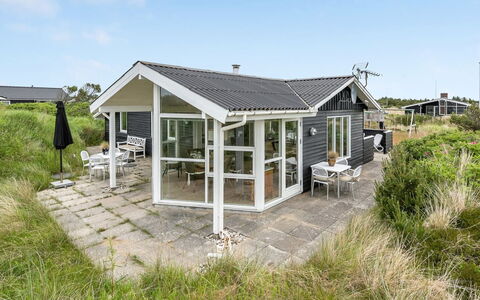 Marika - 500M from the Sea: Verblijf, Schuur, Hut, Boerderij, Prairie, Keet, Schuur, Blokhut, Garden Gebouwen