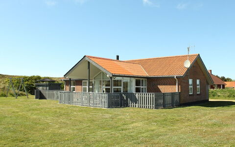 Gottfreda - 330M to the Fjord: Gras, Huis, Huis, Dak, Verblijf, Woongebied, Plain, Landelijk Gebied, Land Lot, Veranda